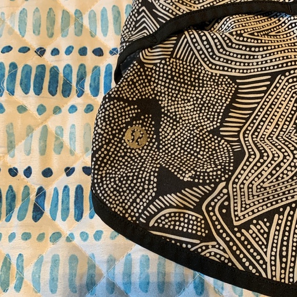 Lululemon Speed short - Picture 4 of 5